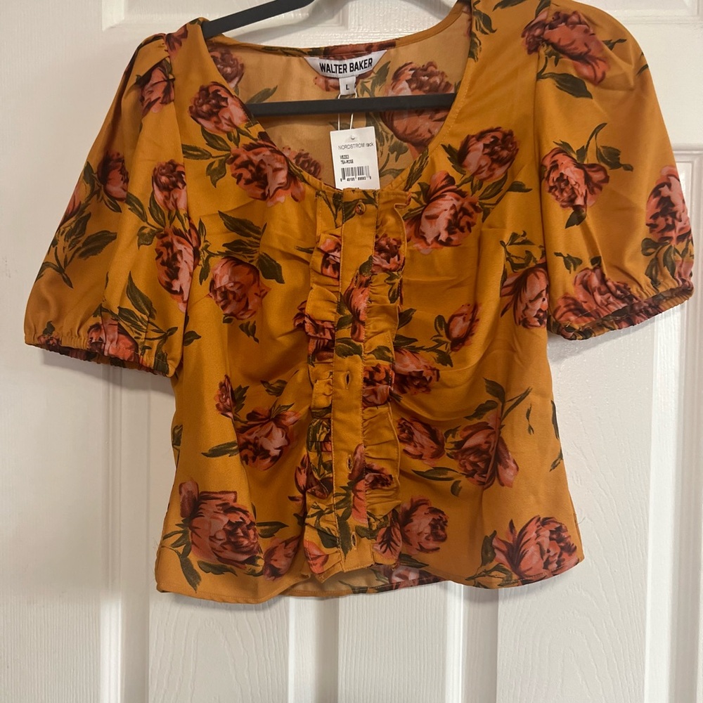 Walter Baker women’s Top Tea Rose  Sz L